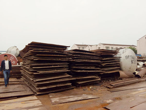 常德市鑫翔建筑設(shè)備租賃有限公司,常德墊路鋼板租賃,墊路鋼板銷(xiāo)售,機(jī)械設(shè)備租賃哪里好 常德市鑫翔建筑設(shè)備租賃有限公司,常德墊路鋼板租賃,墊路鋼板銷(xiāo)售,機(jī)械設(shè)備租賃哪里好